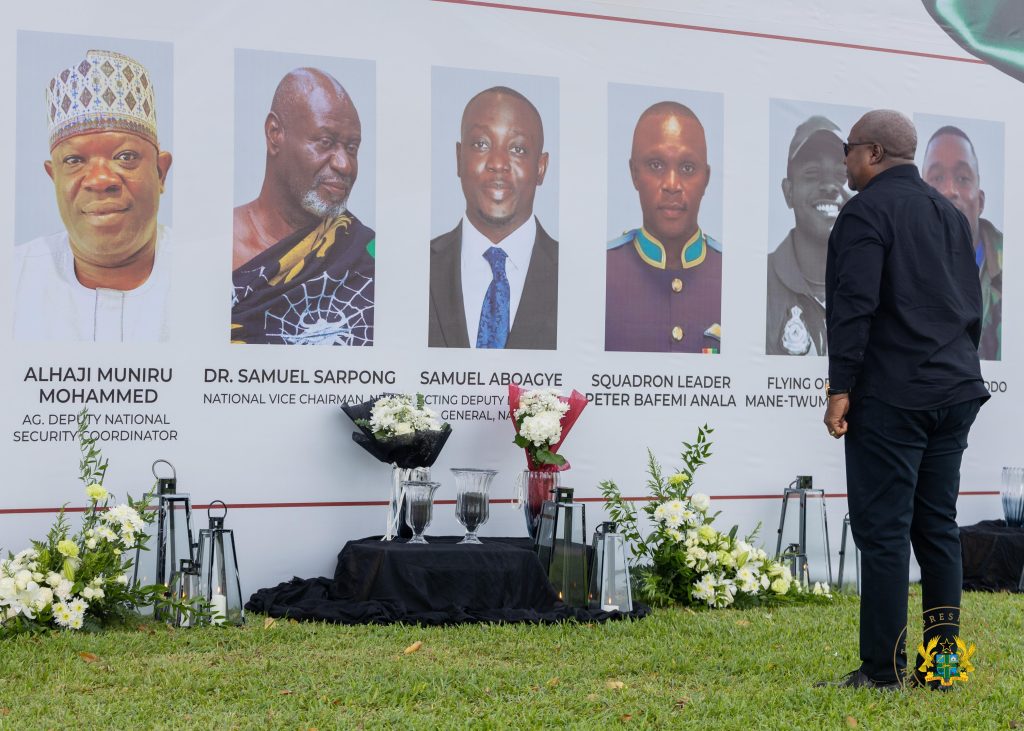 President Mahama Leads Solemn Wreath-Laying Ceremony for Helicopter Crash Victims
