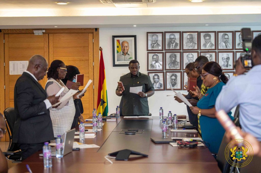 Communication Ministry Inaugurates Entity Tender Committee