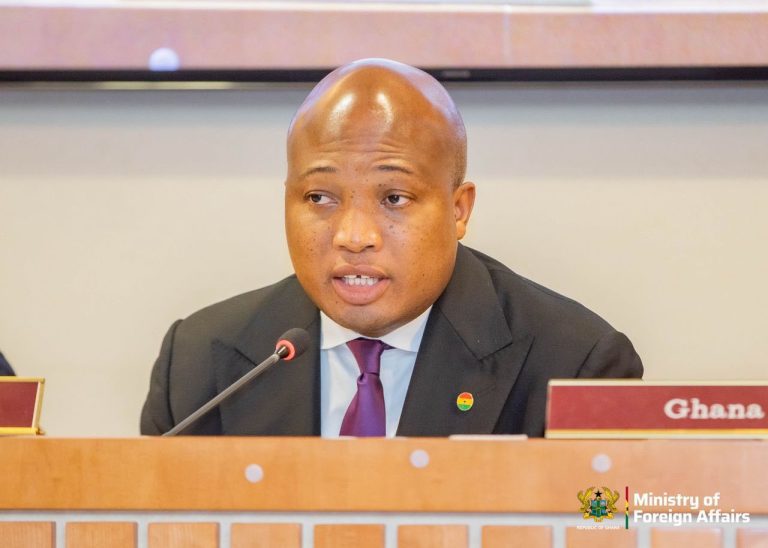 Foreign Affairs Ministry Launches New Online Portal for International Scholarships and Training