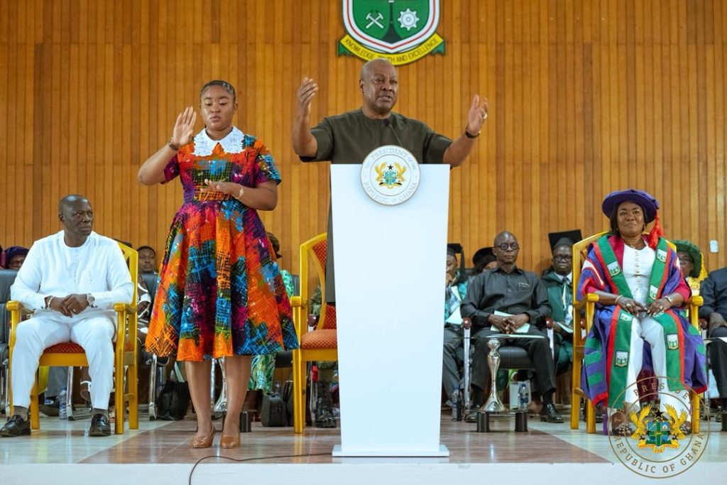 President Mahama Directs Minerals Commission to Issue Small-Scale Mining Licence to UMaT