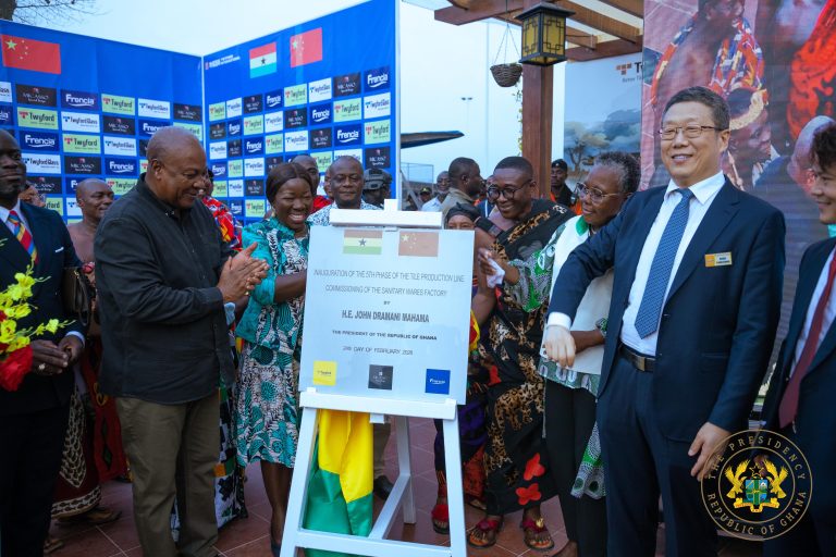 President Mahama Cuts Sod for $250 Million Float Glass Factory at Shama