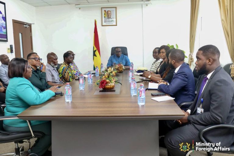 The Director of Nuclear Power calls on the Deputy Minister for Foreign Affairs