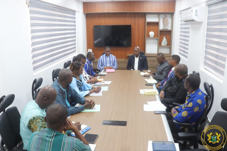 Transport Minister Assures Burkina Faso Delegation of Solutions to Corridor Challenges