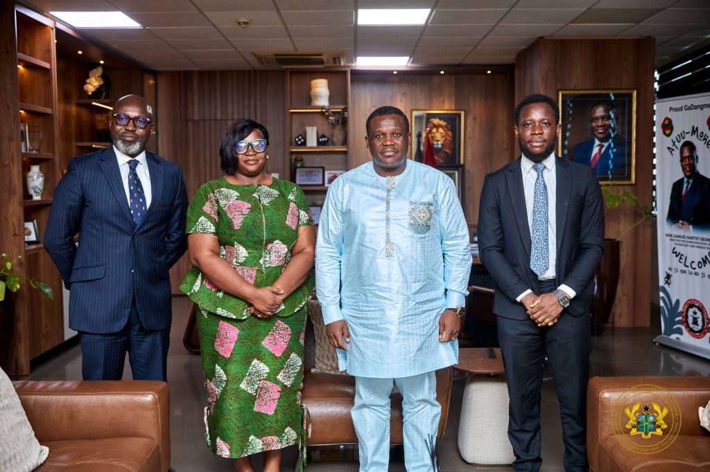 Communications Minister Pushes AI Collaboration Ahead of One Vector Summit 2026