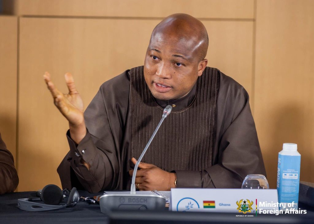 Foreign Affairs Ministry Appeals to CEOs for Secured Jobs for South African Returnees