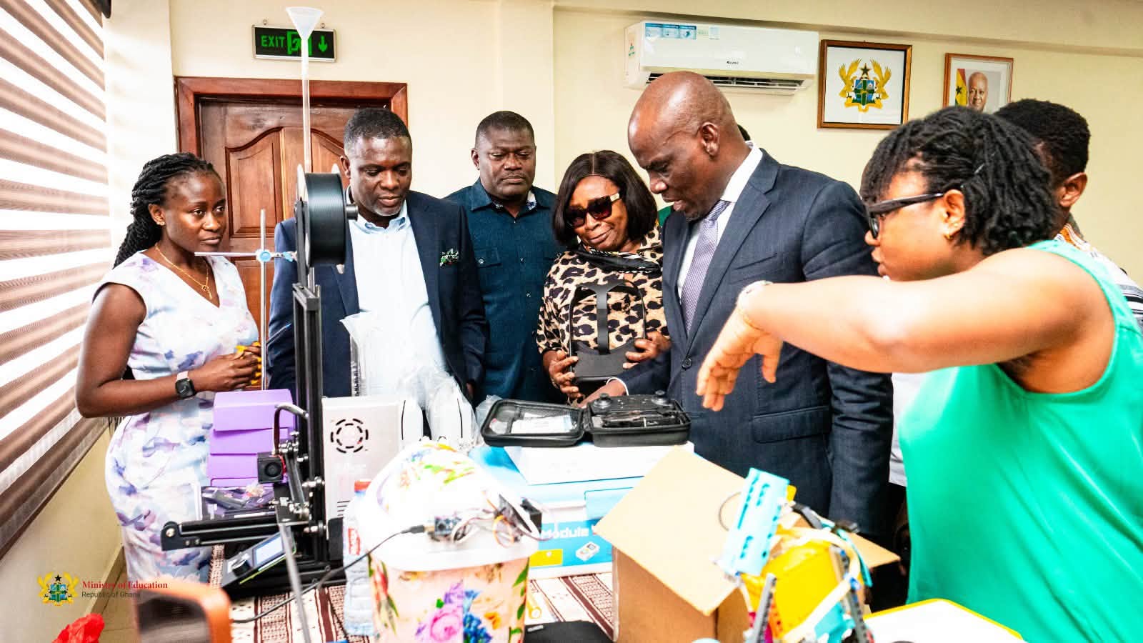 Education Ministry to Assess Mini Lab Project for Possible Integration into STEM