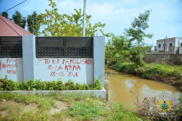 Government to Demolish Structures Blocking Waterways