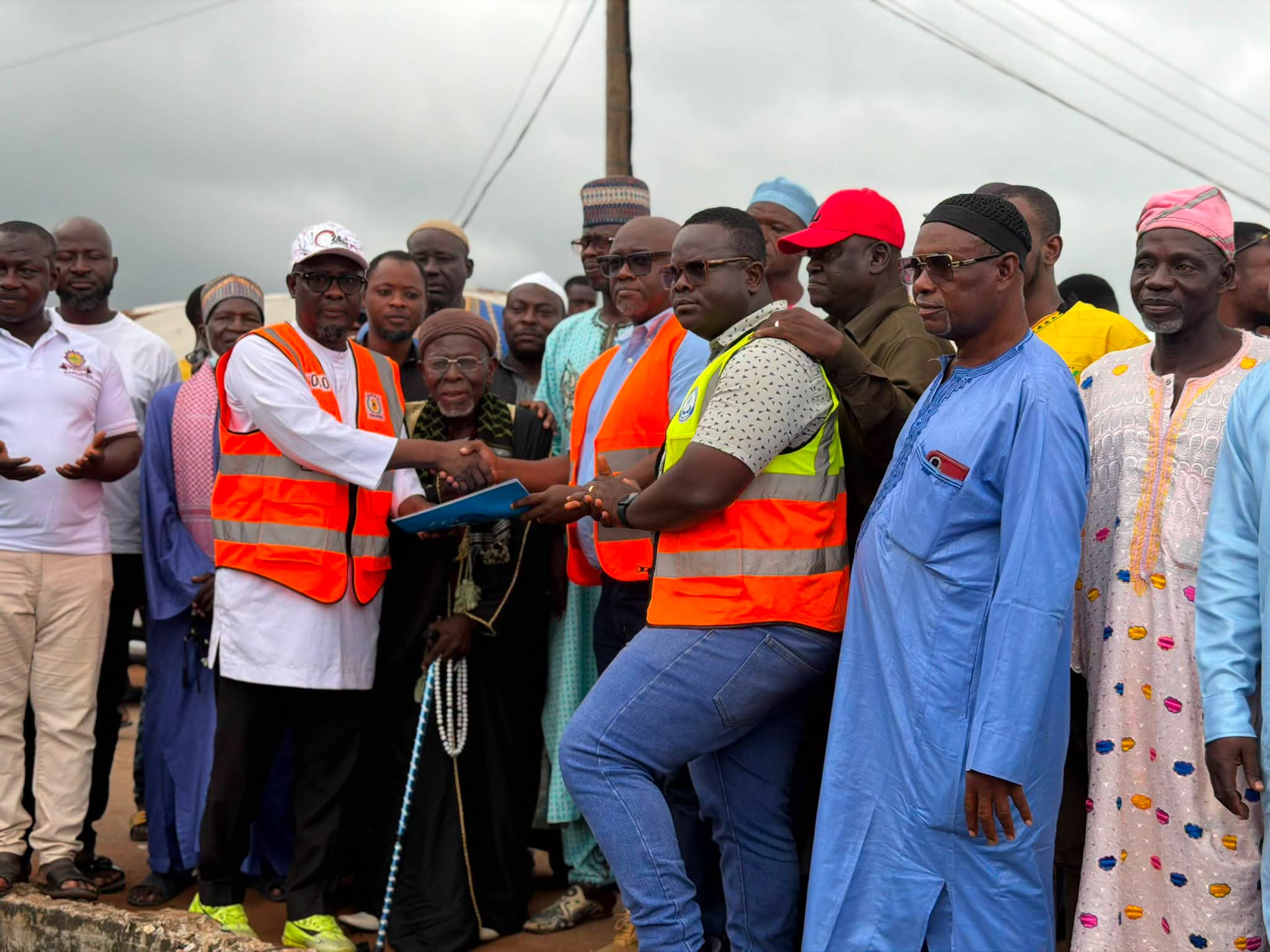 MCE Cuts Sod for Construction of Storm Drains in Ejura Sekyedumase