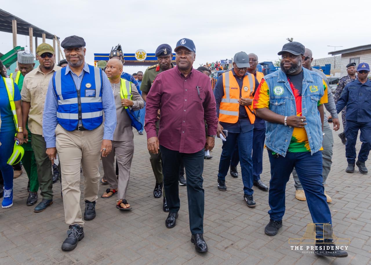 President Mahama Commissions Evacuation of One Million Tonnes of Waste from Agbogloshie