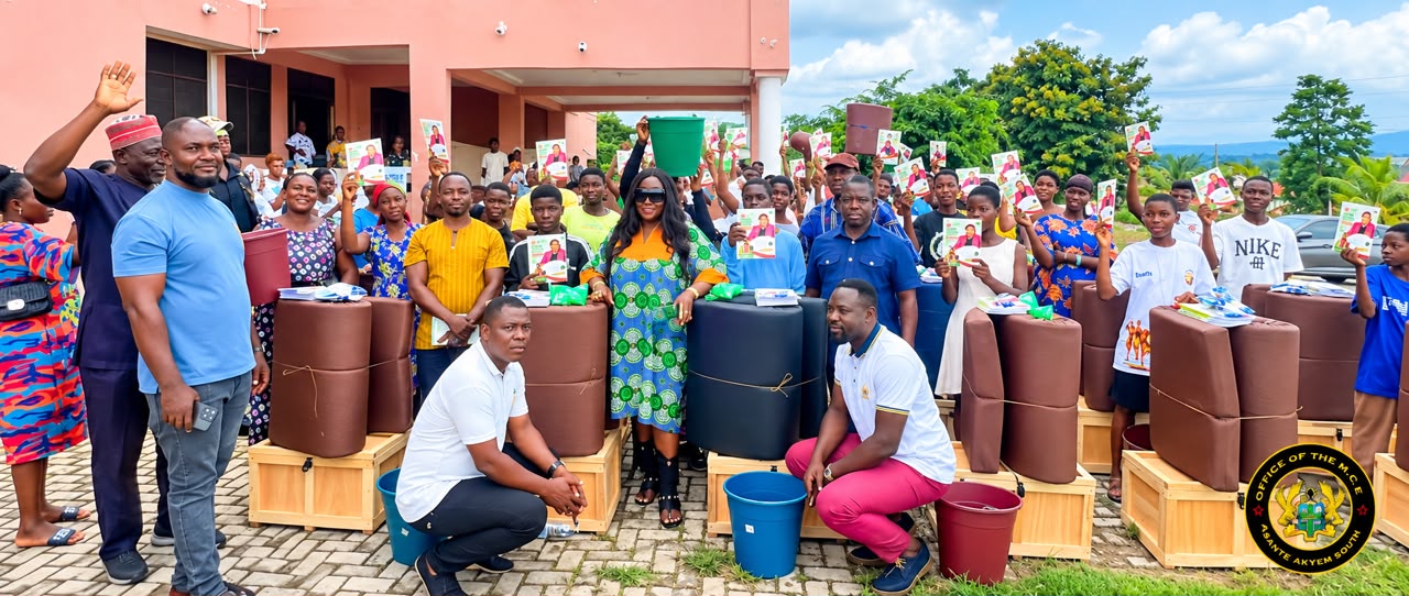 Asante Akim South MCE Supports BECE Graduates with Educational Materials