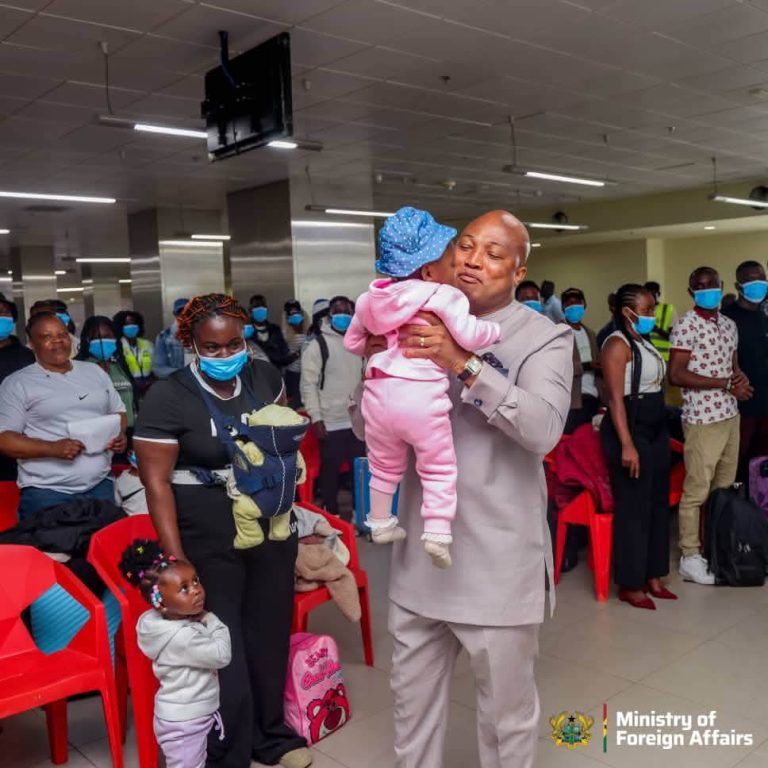 Gov’t urges evacuated Ghanaians to prioritise health