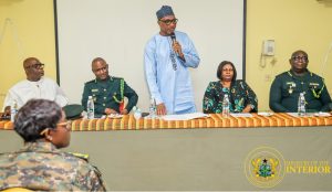 Interior Minister Directs Immigration Service to Crack Down on Illegal Immigration