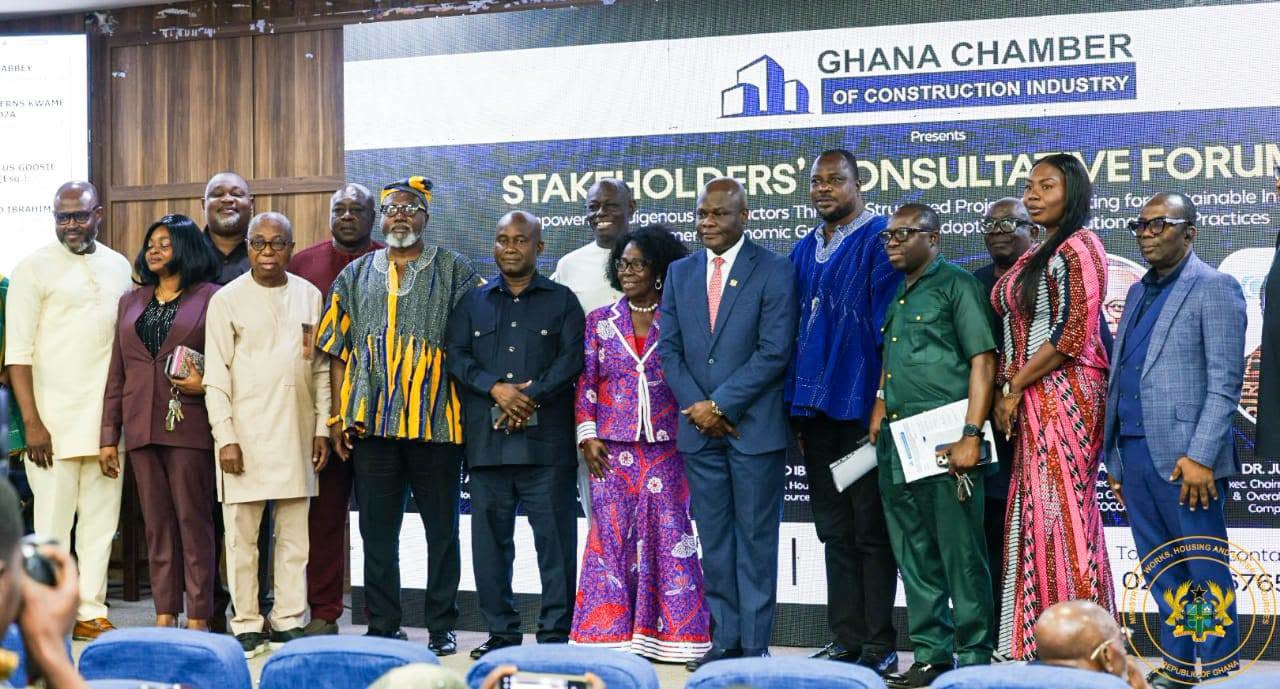Work and Housing Minister Engages Construction Industry on Sustainable Financing