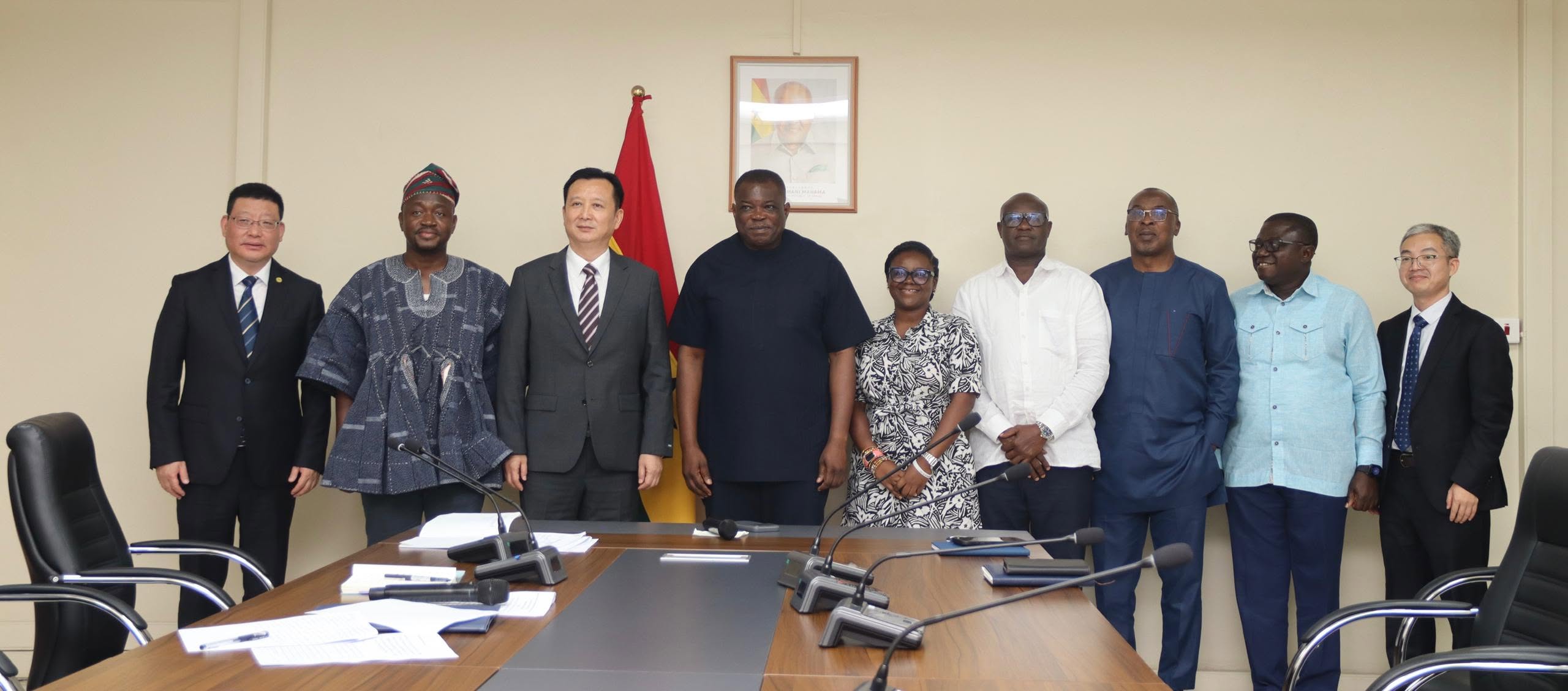 Roads and Highways Ministry Welcomes Chinese Delegation to Discuss Infrastructure Cooperation