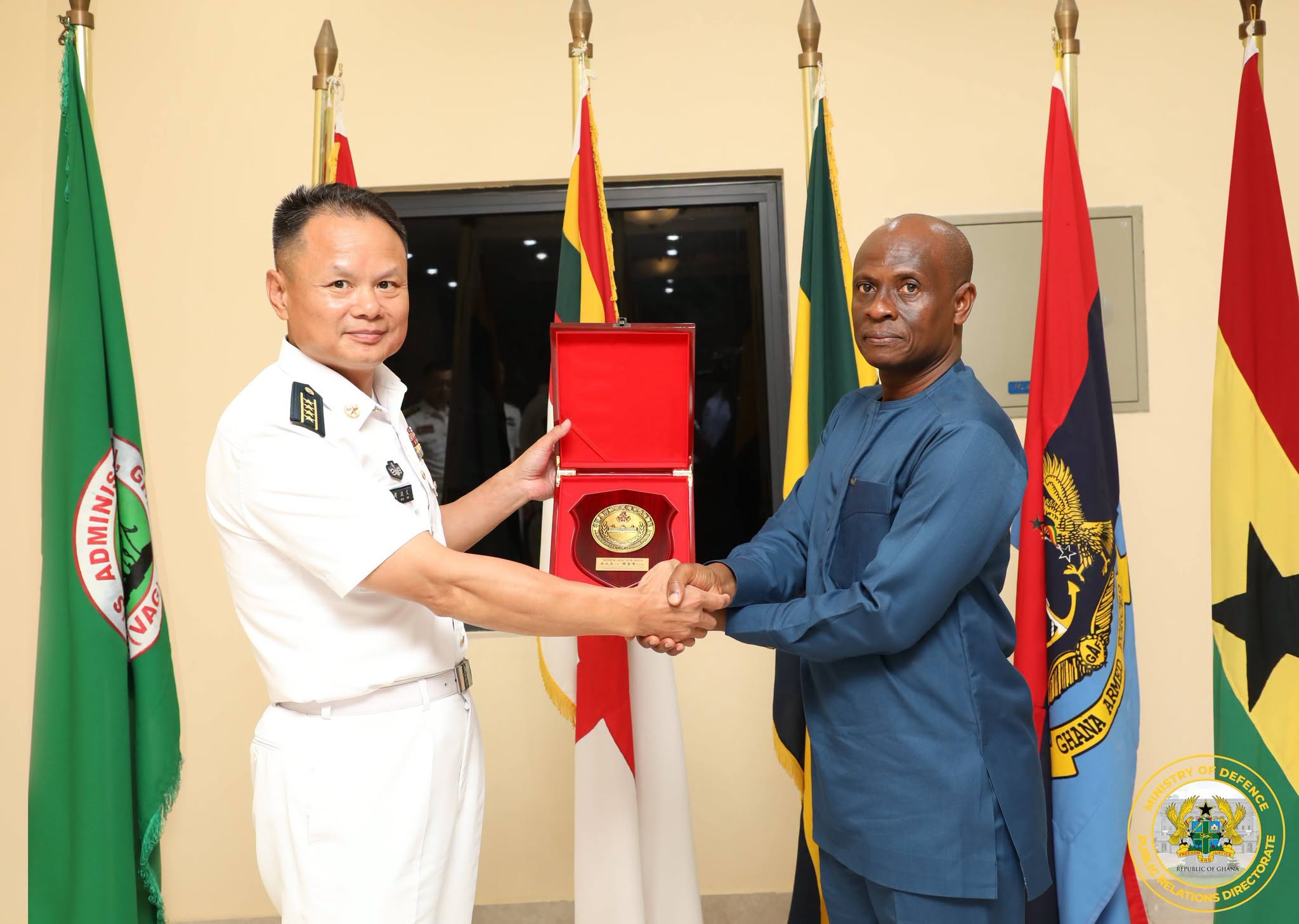 Defence Ministry Commends China for Humanitarian Medical Mission to Ghana