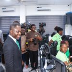  Health Minister Inspects System to Tackle ‘No Bed Syndrome’