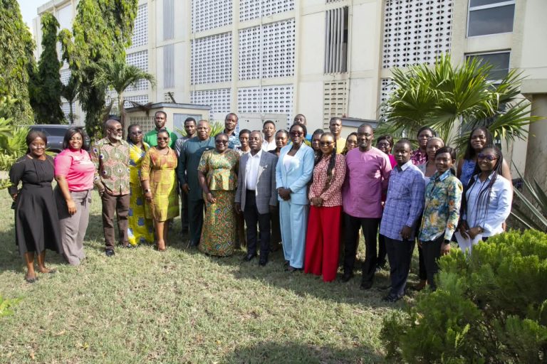 Head of Civil Service Visits ISD, Addresses Key Operational Challenges