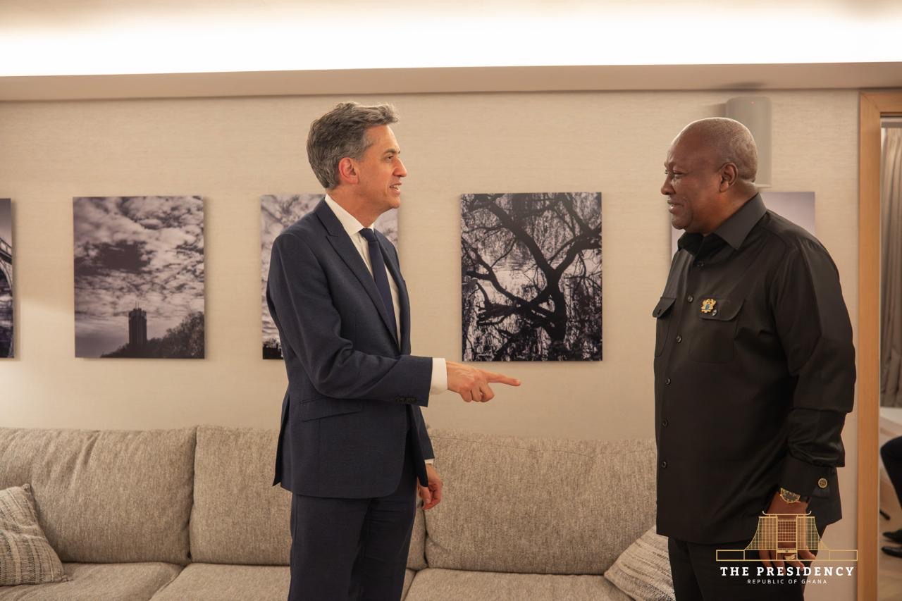 President Mahama, UK Foreign Secretary discuss trade and investment
